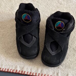 Jordan Aqua Kids Black Sneakers with Colorful Logo 2007 versions